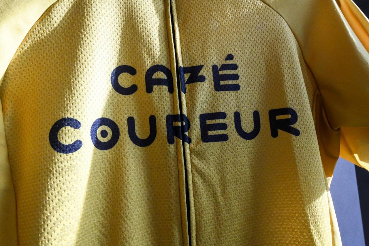 Cafe Coureur Borgloon Hotel Bagian luar foto